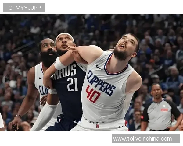 伦纳德31+9+7科林斯22分救主,快船险胜送国王11连败 伦纳德31+9+7科林斯22分救主,快船险胜送国王11连败