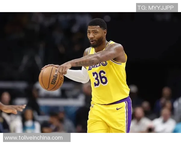 湖人125-122快船2喜2忧！里弗斯+斯玛特太重要，边线球+艾顿辣眼